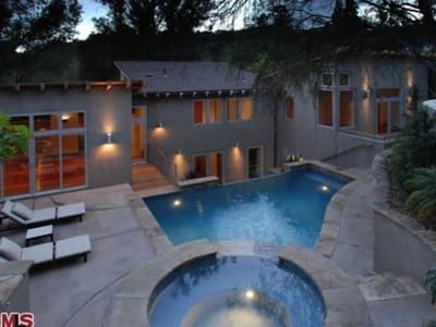 Top Celebrity Swimming Pools