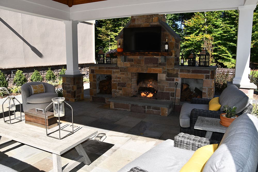Tips For Planning An Outdoor Fireplace, Outdoor Patio With Fireplace And Hot Tub