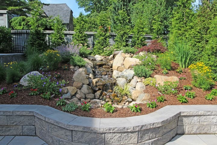 elevation-landscaping