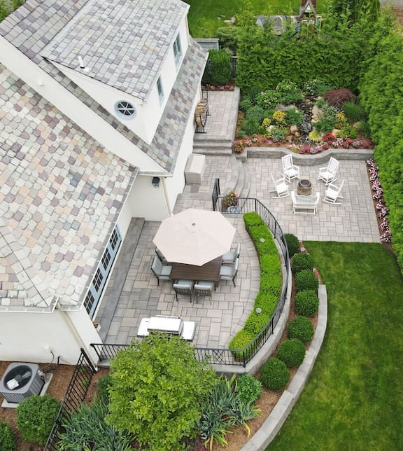 hardscaping-a-backyard-patio