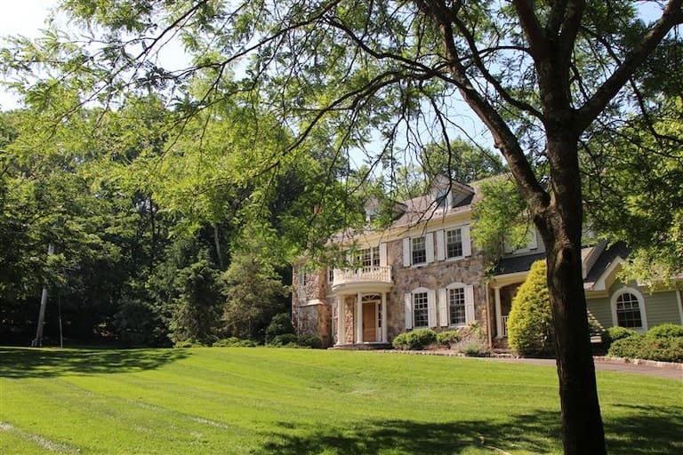 spring-lawn-care-tips