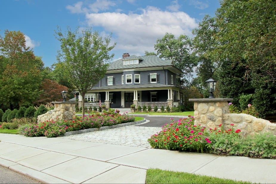 Explore front yard landscape design ideas to boost curb appeal and create a warm, welcoming entry